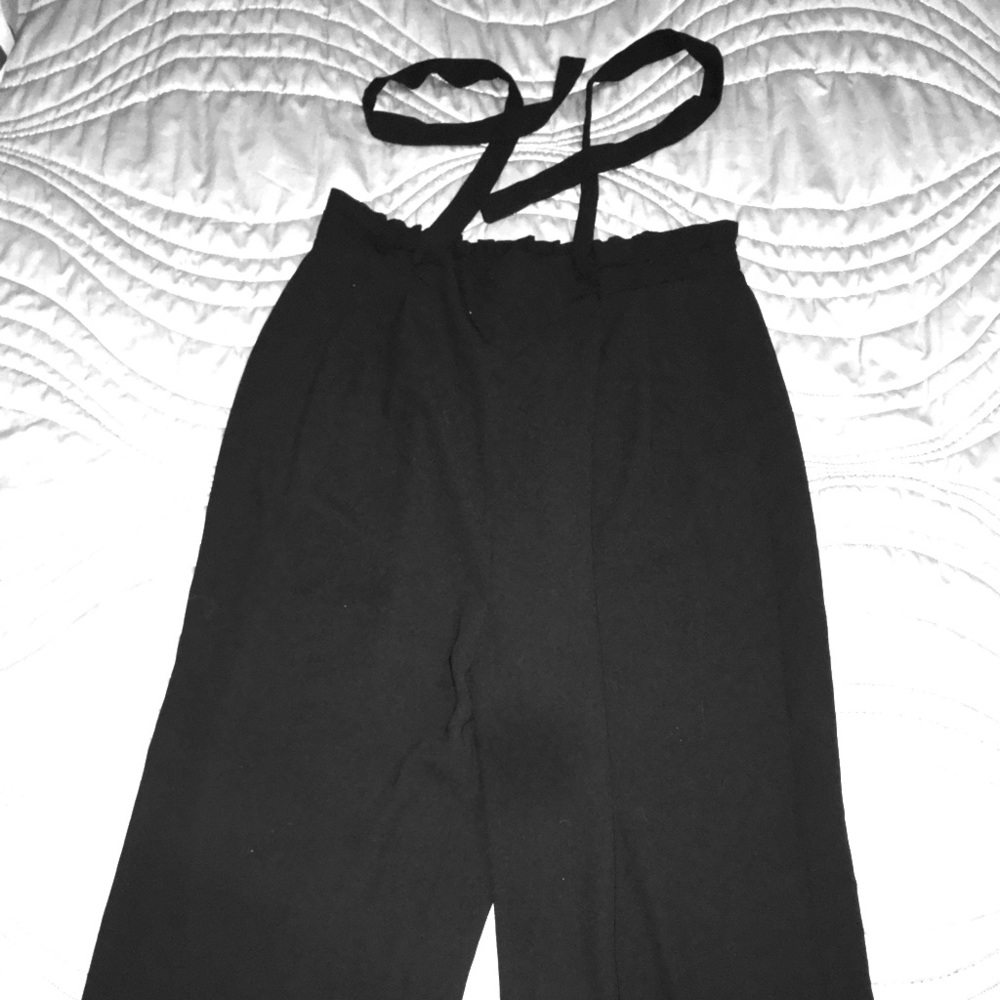 Chiffon like light weight Capris